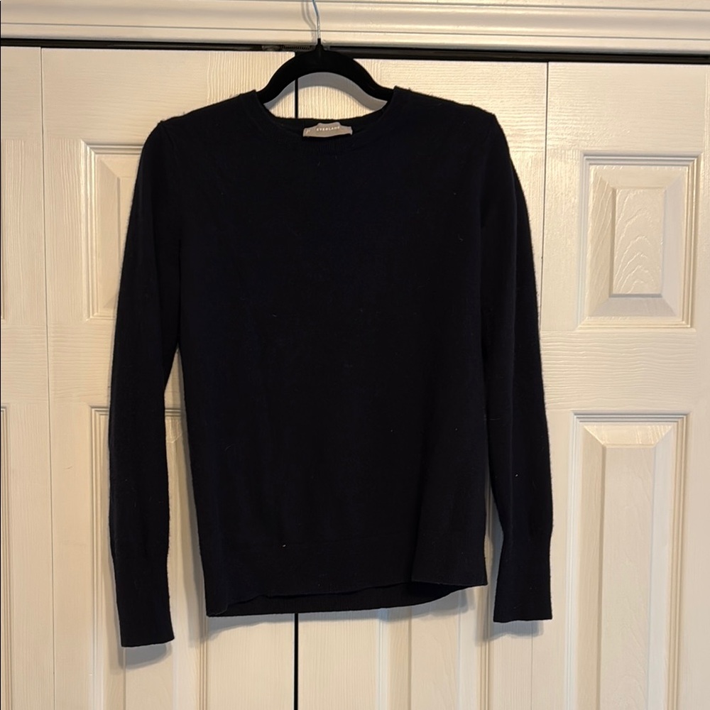 Everlane Women's Navy Crew Neck Sweater